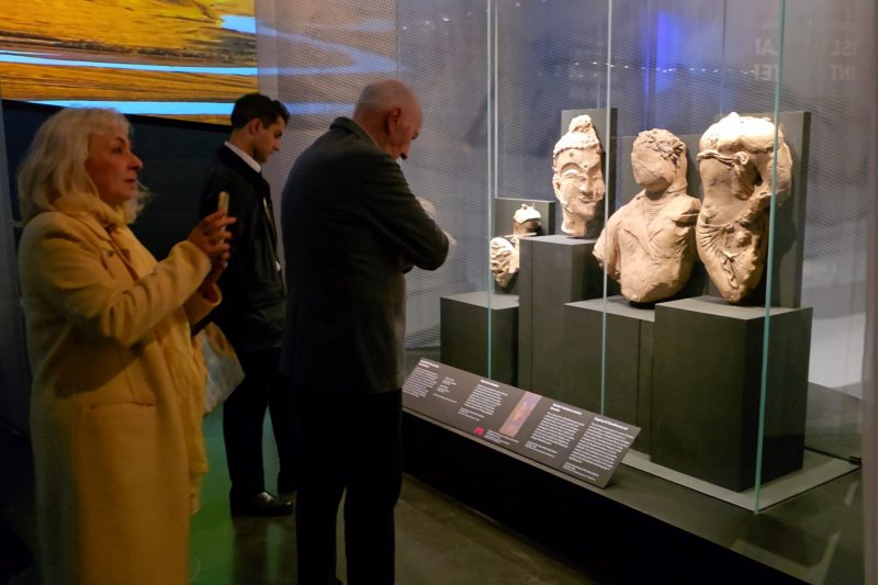 Дар намоиши «Роҳи бузурги Абрешим» дар Осорхонаи Британия ёдгориҳои Тоҷикистон муаррифӣ шуданд